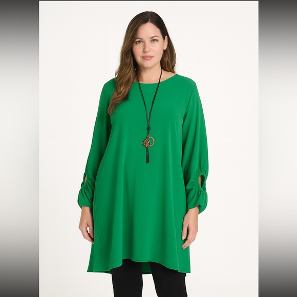 Shop The Mint Tops - Kelly Green dress long sleeve women’s size XL High low midi